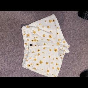 Pacsun sunflower shorts with elastic waist